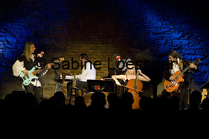 Acoustic Lounge201106170036