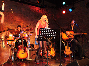 Acoustic Lounge201106170079